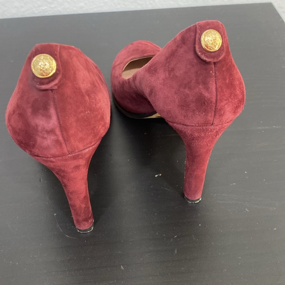 Vince Camuto heels - Picture 3 of 4